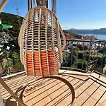 Deniz Manzarali Evi