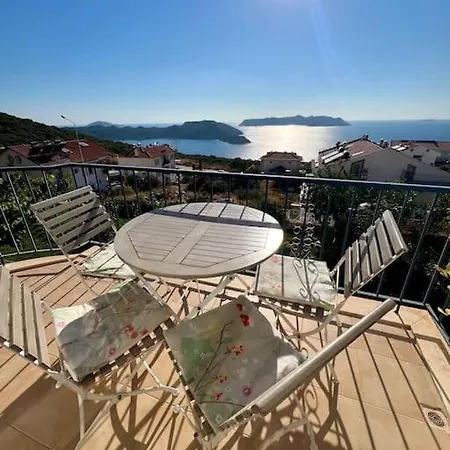 Deniz Manzarali Evi Kaş