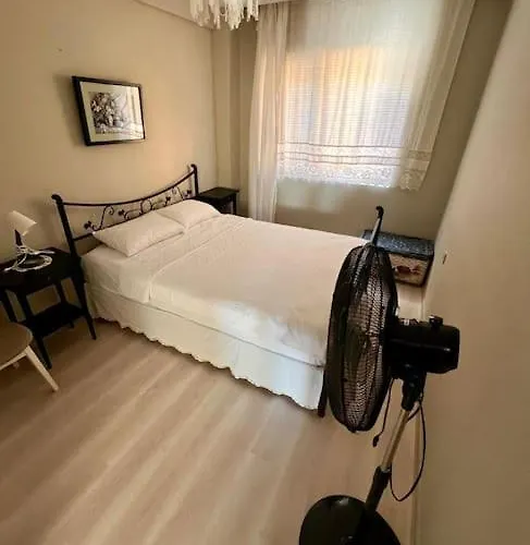 Deniz Manzarali Evi Apartment